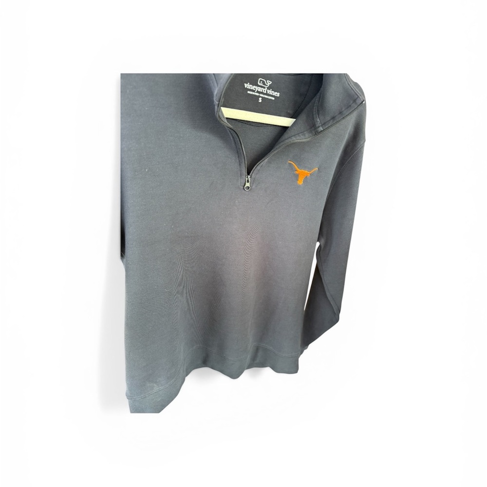 Vineyard Vines Women's Univ of Texas Black Quarter-Zip with Longhorns Logo